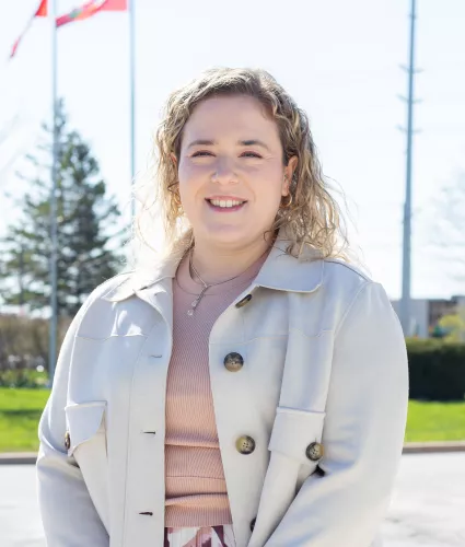 Emily Fahlgren's headshot