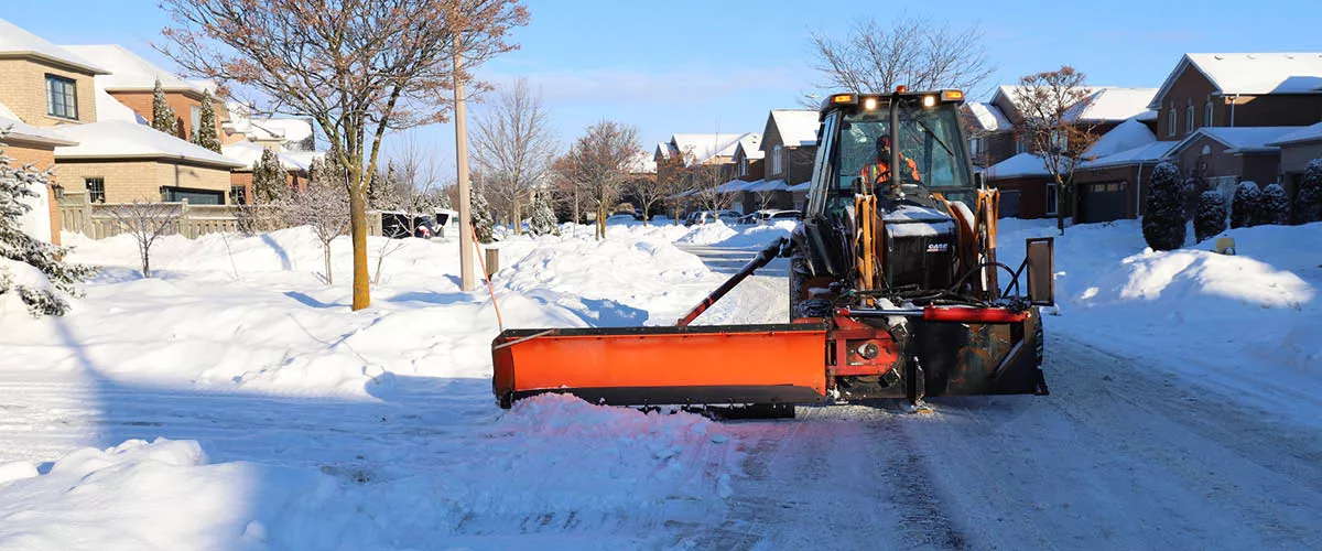 Windrow machine on a street in Vaughan 