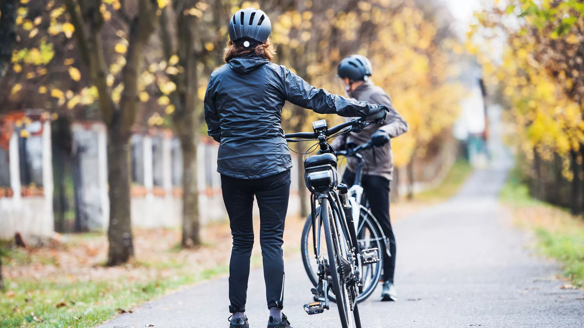 Fall cycling