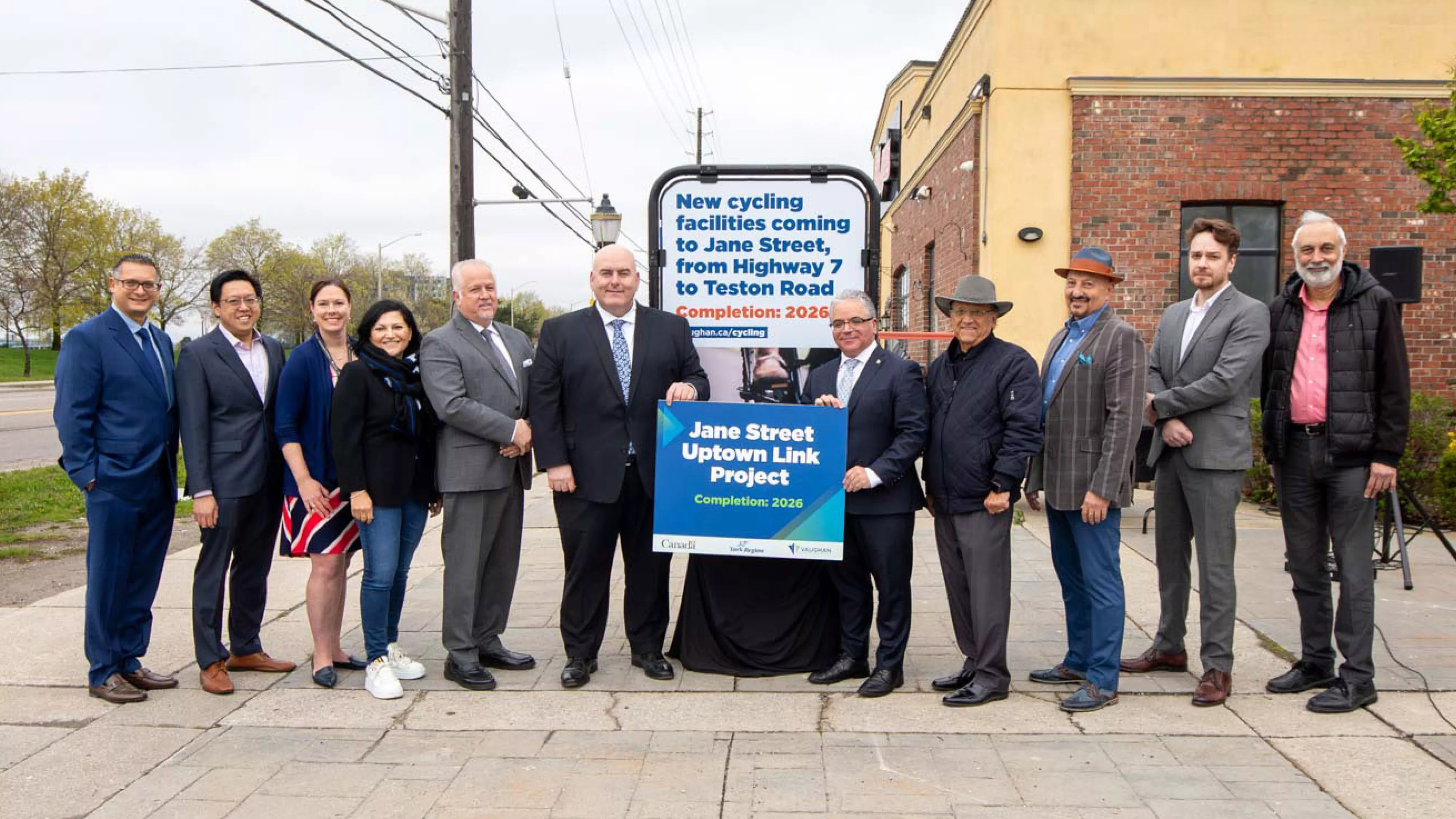 Mayor Del Duca, Members of Council, other dignitaries and staff attending the event