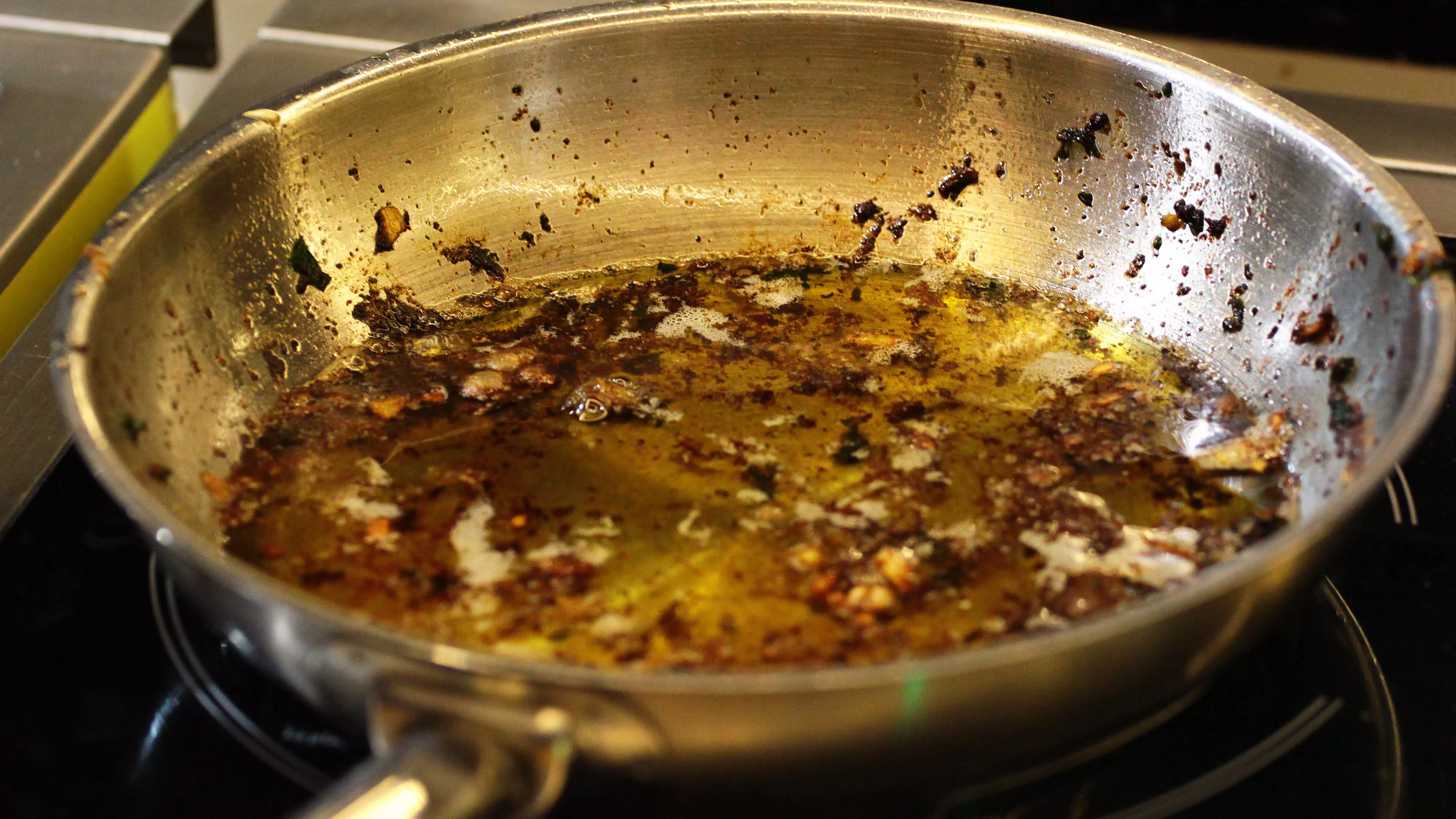 grease in a frying pan